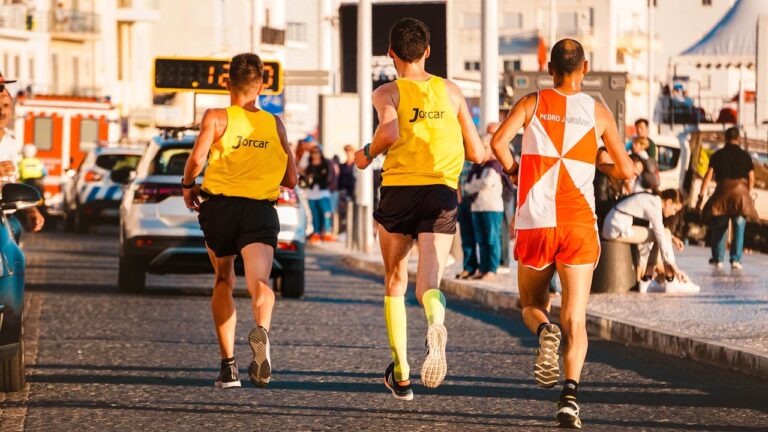 pexels-run-ffwpu-2526883